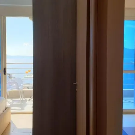 Apartment * Sarande