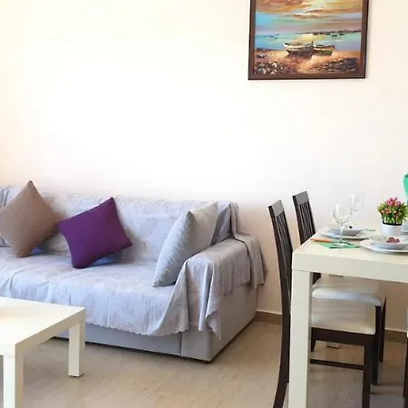 Apartment Apartment